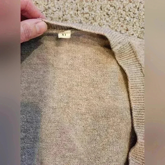 Softome Oatmeal V-Neck Wrap Sweater W/ Ribbed Hems, Size XL - Picture 3 of 5